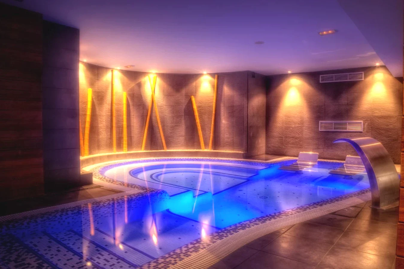 Spa Piscina interior climatizada Hotel Spa El Muelle de Suances Spa Piscina interior climatizada Hotel Spa El Muelle de Suances